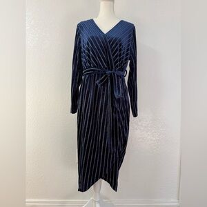 BLOOMCHIC Elegant Blue Striped Wrap Dress size 14-16